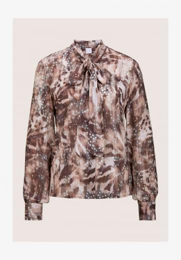 Атласная блузка
