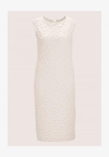 Платье футляр