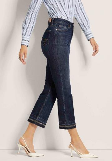 Клешеные брюки