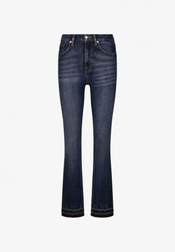 Клешеные брюки