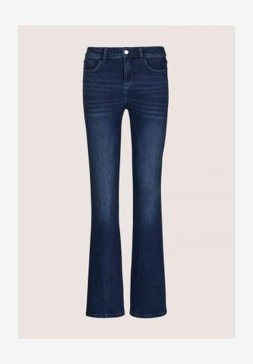 Клешеные брюки