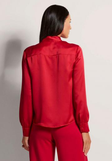 Атласная блузка