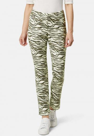 Узкие брюки