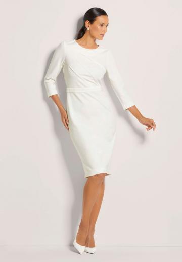 Платье футляр