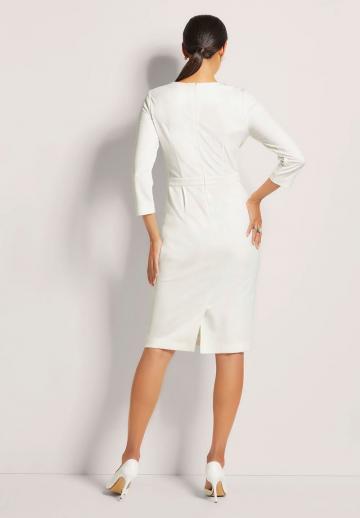 Платье футляр