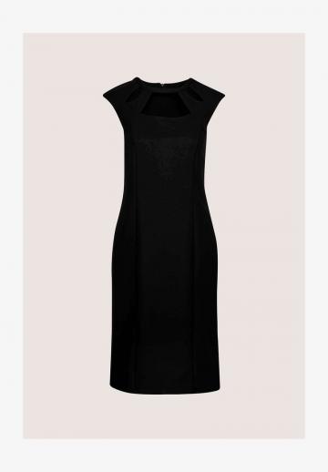 Платье футляр