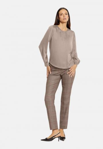 Атласная блузка