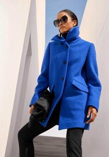 Короткое пальто