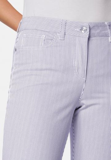 Узкие брюки