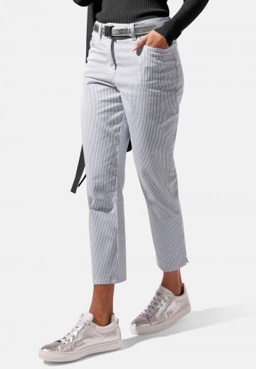 Узкие брюки