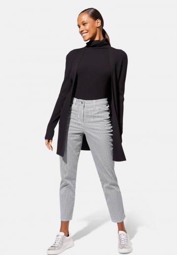 Узкие брюки