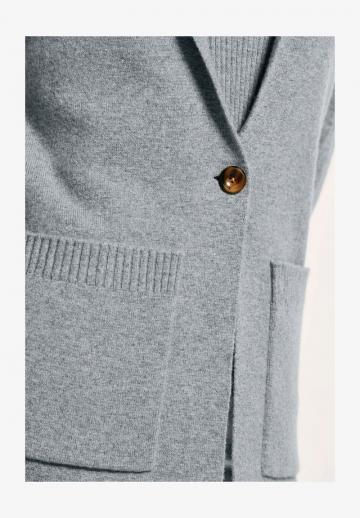 Длинный блейзер