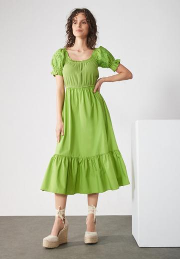 Летнее платье