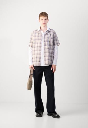 Рубашка с коротким рукавом