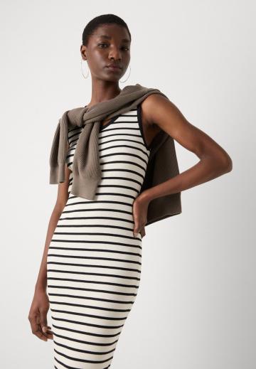 Пляжное платье