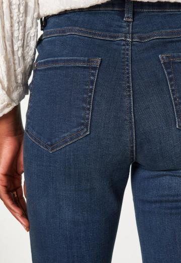 Клешеные брюки