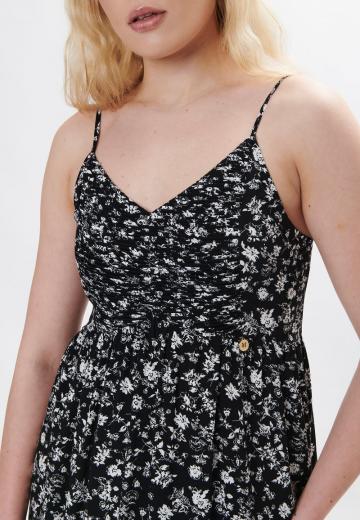 Летнее платье