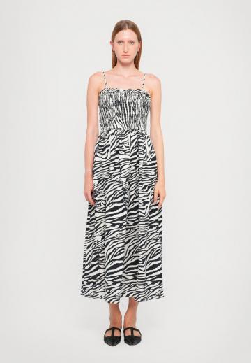 Длинное платье