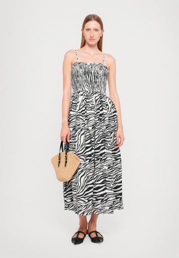 Длинное платье