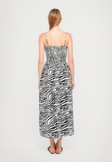 Длинное платье