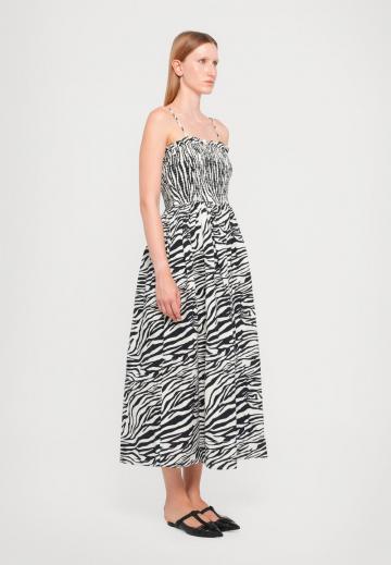 Длинное платье