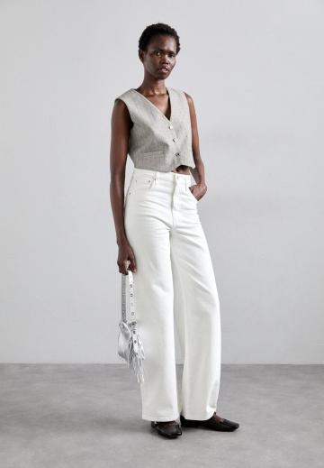 Короткая куртка