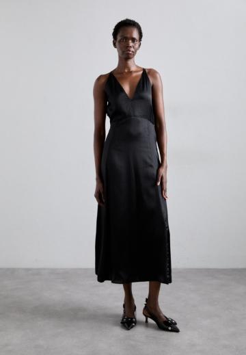 Коктейльное платье