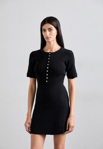 Короткое платье