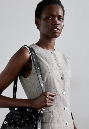 Короткое платье