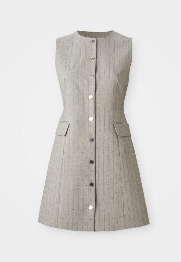 Короткое платье