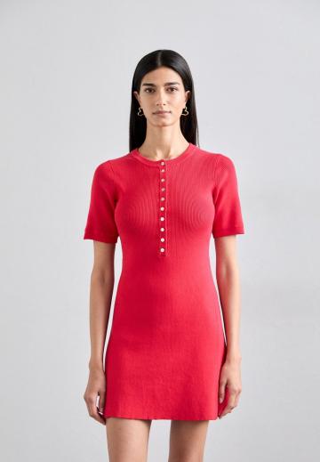 Вязаное платье