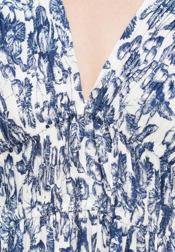 Короткое платье