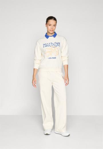 Спортивная толстовка