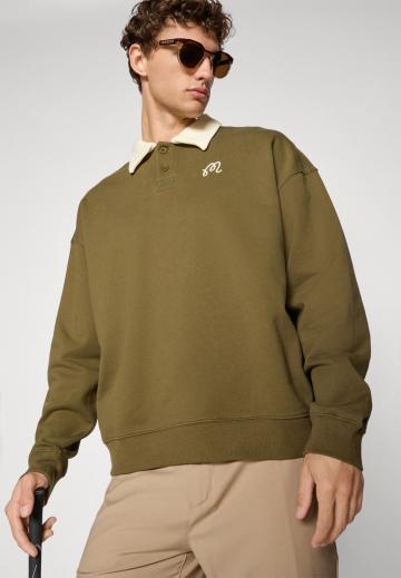 Спортивная кофта