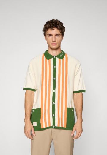 Спортивная кофта