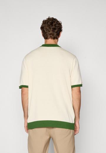 Спортивная кофта