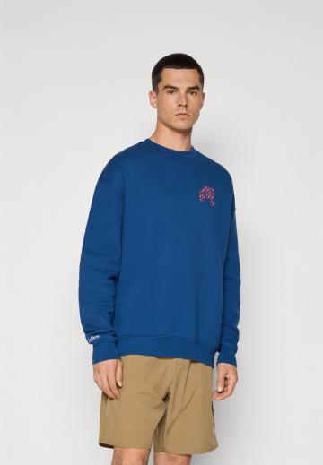 Спортивная кофта