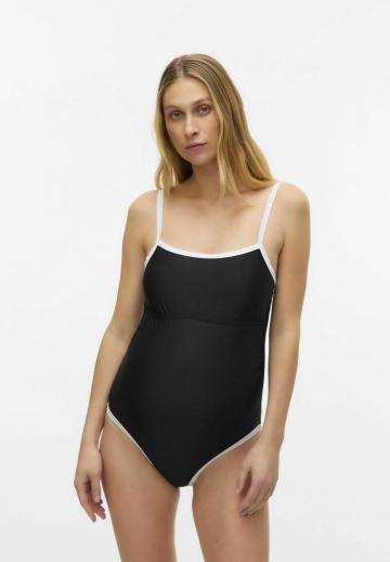 Слитный купальник