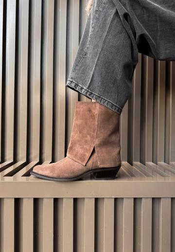 Ковбойские сапожки