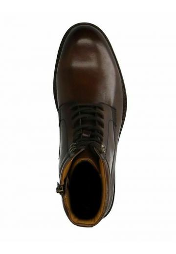 Ботинки на шнуровке