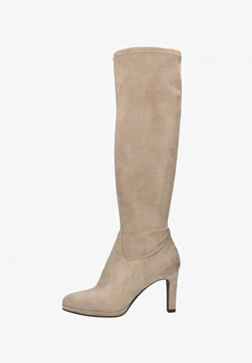 Высокие сапоги