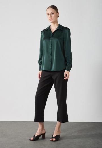 Атласная блузка