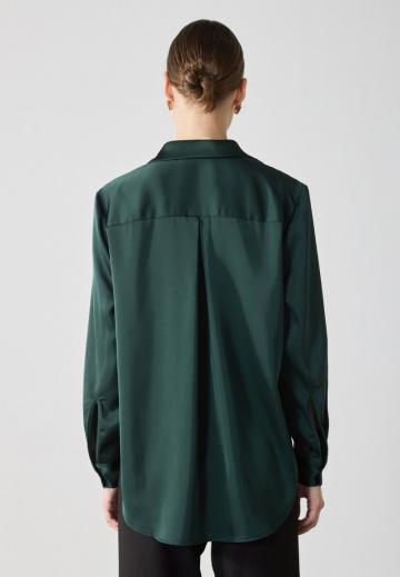 Атласная блузка