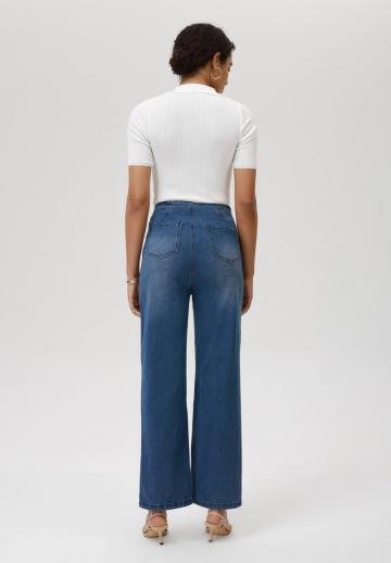 Прямые джинсы