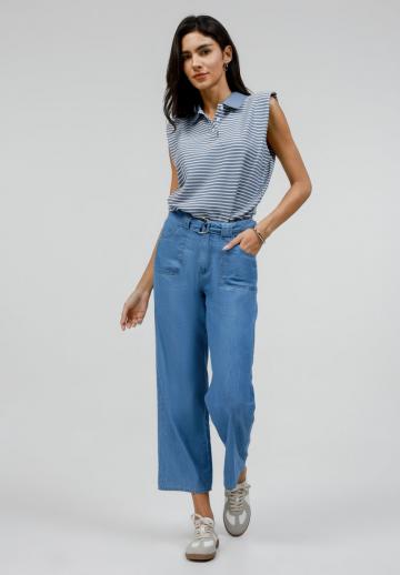 Прямые джинсы