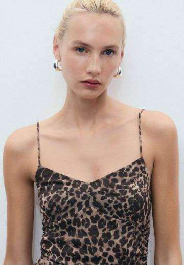 Платье футляр