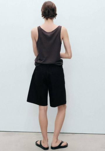 Джинсовые шорты