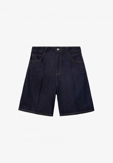 Джинсовые шорты