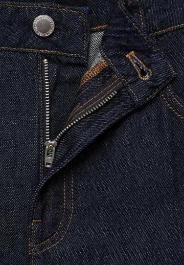 Джинсовые шорты