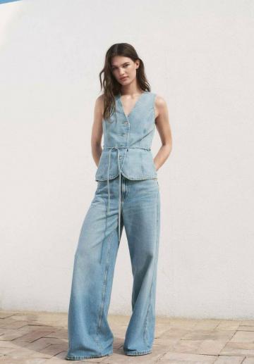 Джинсовая жилетка